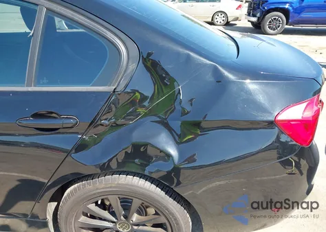 2016 BMW 320I из США, поврежденный, VIN WBA8E1G52GNU12202